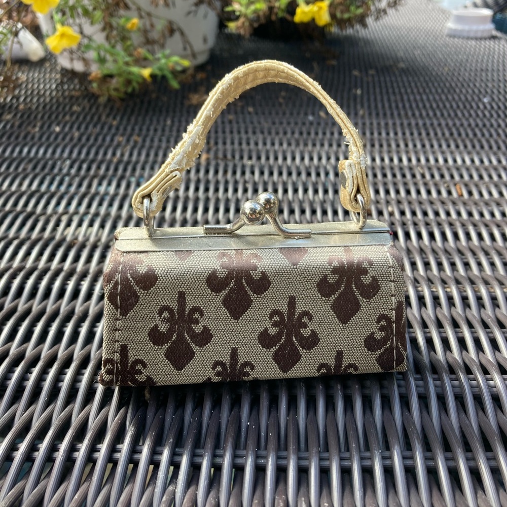 Tic Tok mini lipstick purse